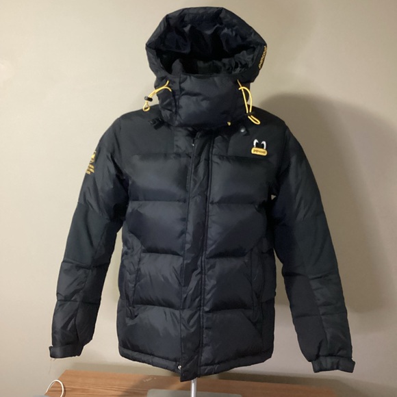 Winter jacket 3 - Picture 2 of 8